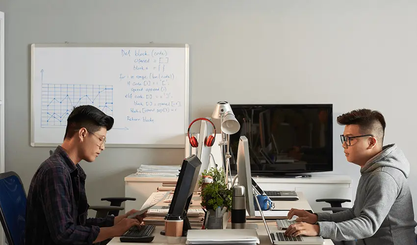 Managing Remote Teams: 10 Best Practices for Tech Startups